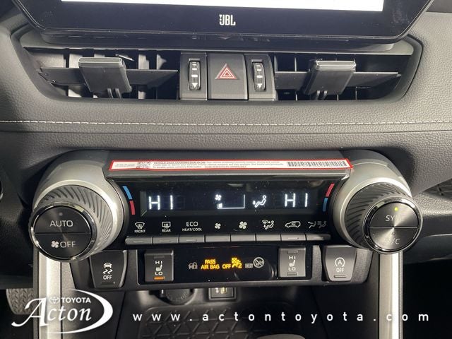 2025 Toyota RAV4 XLE Premium