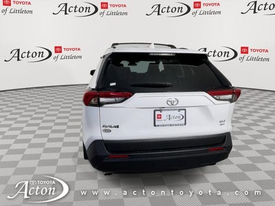 2025 Toyota RAV4 XLE