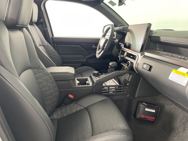 2026 Toyota Tacoma i-FORCE MAX TRD Off-Road i-FORCE MAX