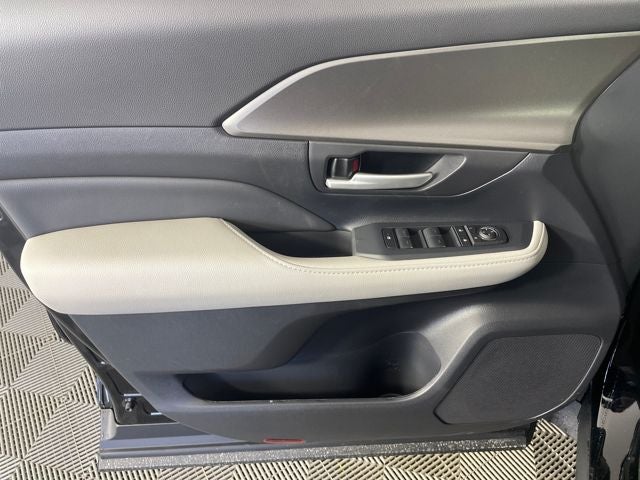 2026 Toyota Grand Highlander Hybrid Hybrid XLE