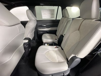 2026 Toyota Grand Highlander Hybrid MAX Platinum
