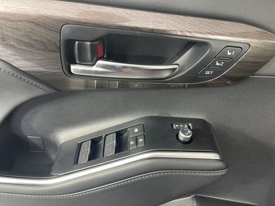 2026 Toyota Highlander Hybrid Hybrid Platinum