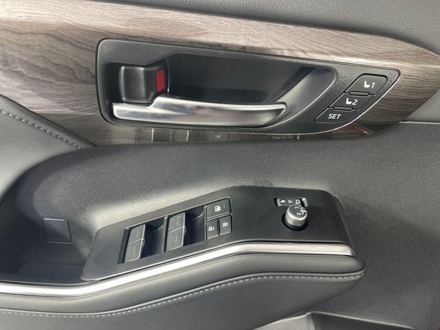 2026 Toyota Highlander Hybrid Hybrid Platinum