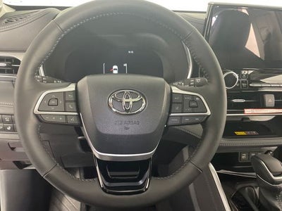 2026 Toyota Highlander Hybrid Hybrid Platinum