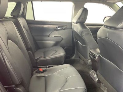 2026 Toyota Highlander Hybrid Hybrid Platinum