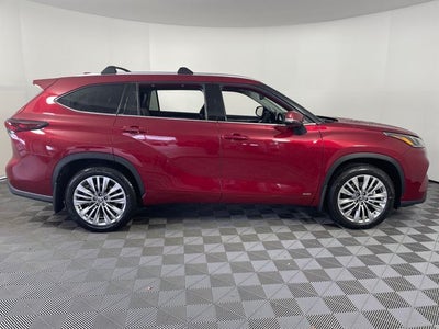 2026 Toyota Highlander Hybrid Hybrid Platinum