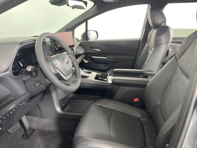 2026 Toyota Sienna Platinum 7 Passenger