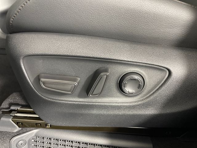 2026 Toyota Sienna Platinum 7 Passenger