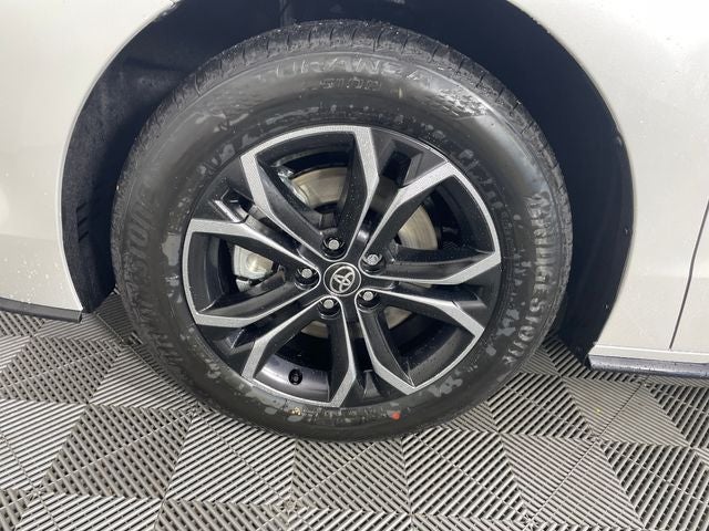 2026 Toyota Sienna Platinum 7 Passenger
