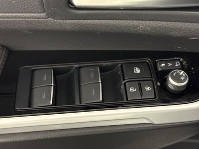 2026 Toyota Sienna Platinum 7 Passenger