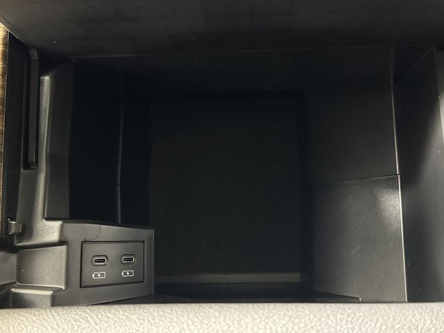 2026 Toyota Sienna Platinum 7 Passenger