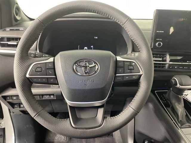 2026 Toyota Sienna Platinum 7 Passenger