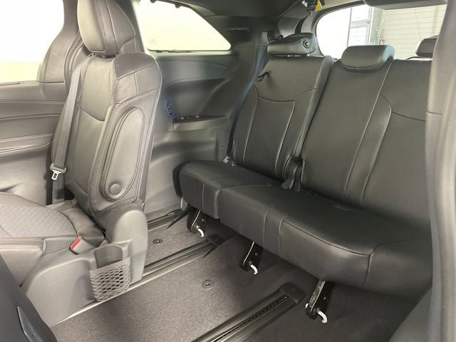 2026 Toyota Sienna Platinum 7 Passenger