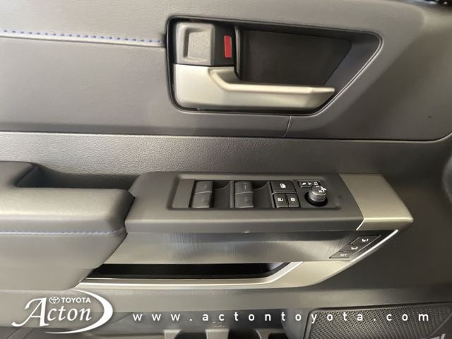 2026 Toyota Tundra i-FORCE MAX Platinum i-FORCE MAX