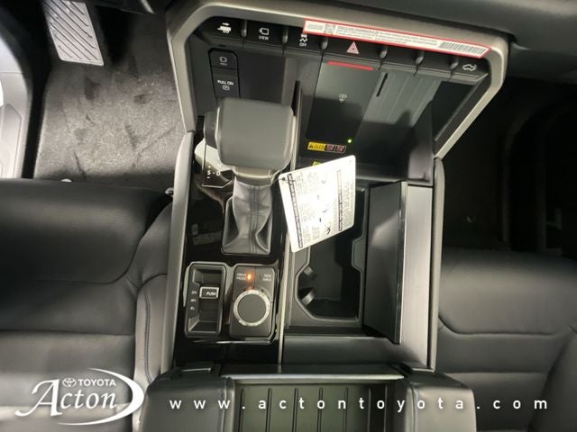 2026 Toyota Tundra i-FORCE MAX Platinum i-FORCE MAX