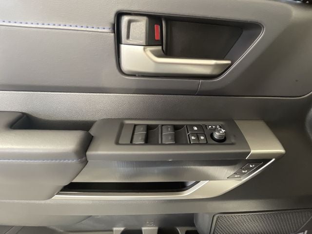 2026 Toyota Tundra i-FORCE MAX Platinum i-FORCE MAX