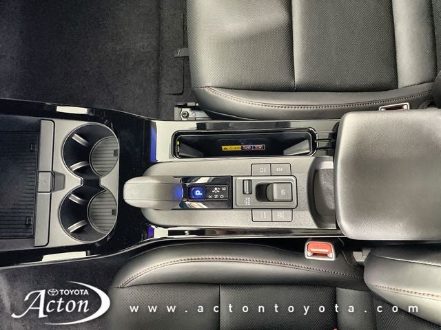 2025 Toyota Prius Plug-in Hybrid XSE