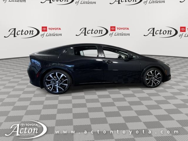 2025 Toyota Prius Plug-in Hybrid XSE