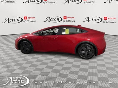 2025 Toyota Prius Plug-in Hybrid SE