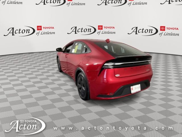 2025 Toyota Prius Plug-in Hybrid SE