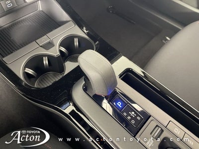 2025 Toyota Prius Plug-in Hybrid SE