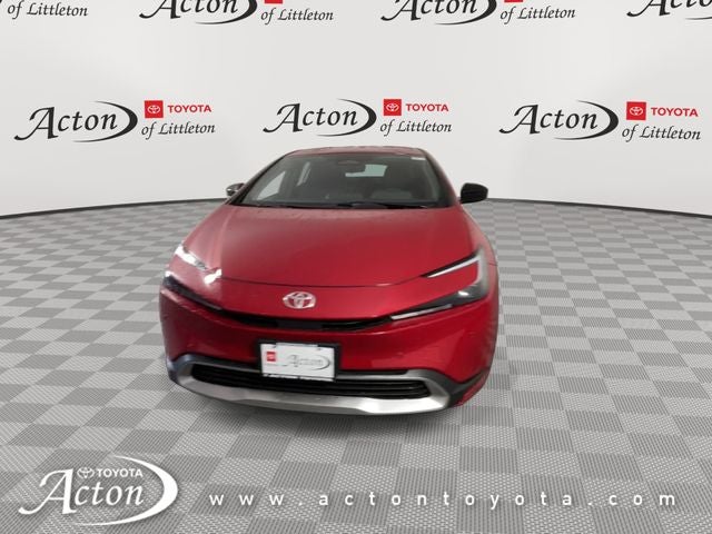 2025 Toyota Prius Plug-in Hybrid SE