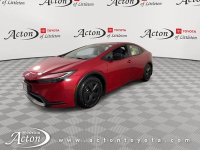 2025 Toyota Prius Plug-in Hybrid SE