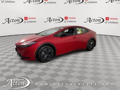 2025 Toyota Prius Plug-in Hybrid SE