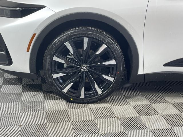 2026 Toyota Toyota Crown Platinum