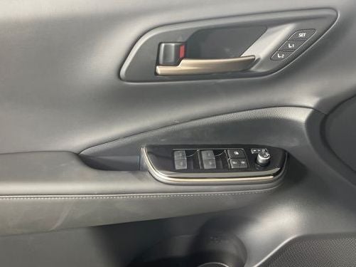 2026 Toyota Toyota Crown Platinum