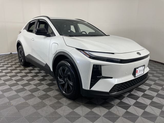 2026 Toyota C-HR SE