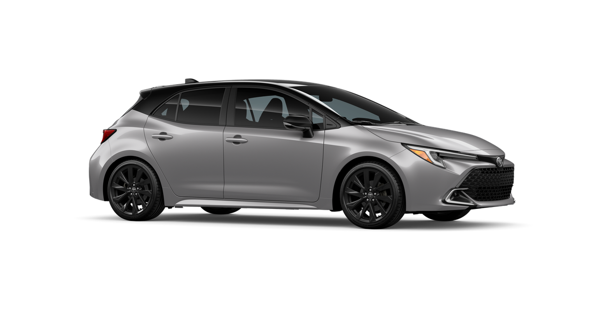 2026 Toyota Corolla Hatchback XSE - Photo 13
