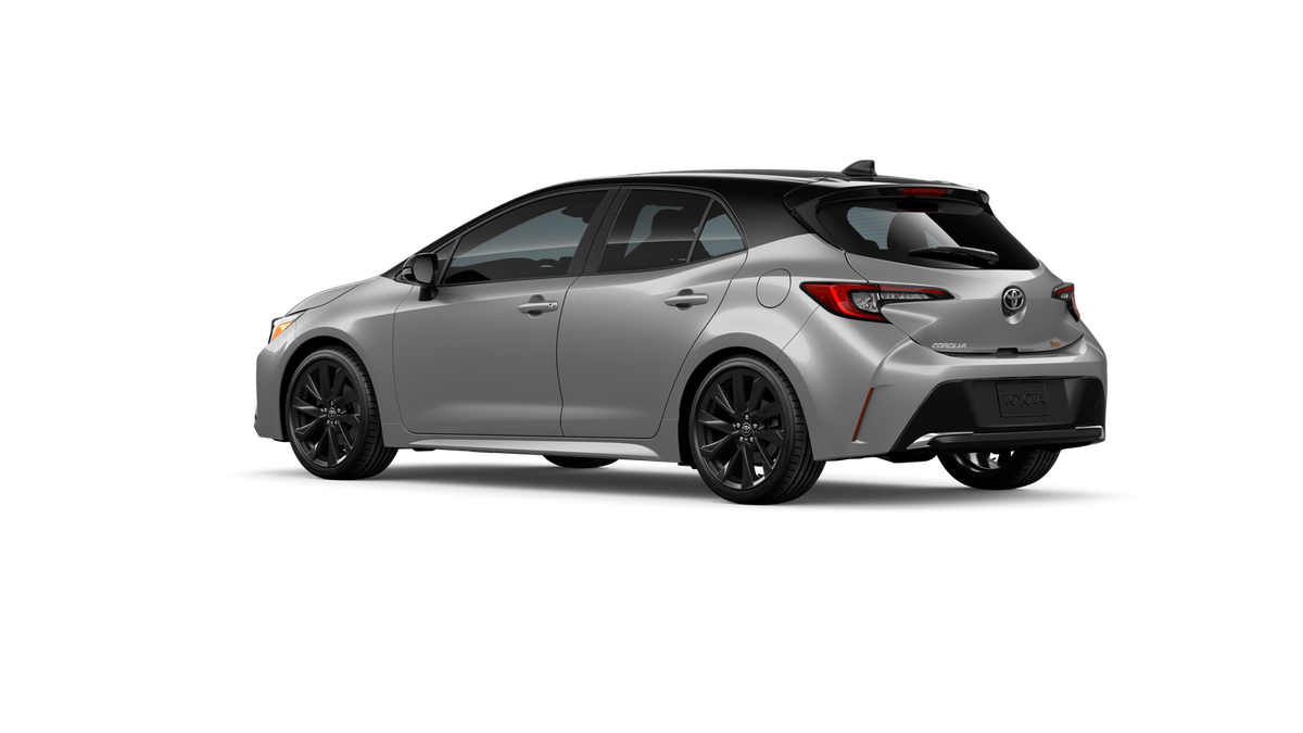2026 Toyota Corolla Hatchback XSE - Photo 6