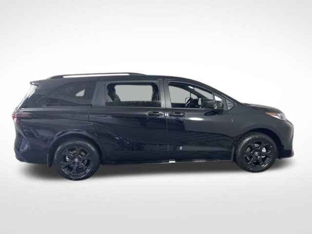 2026 Toyota Sienna Woodland Edition