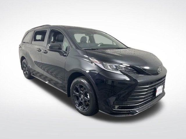 2026 Toyota Sienna Woodland Edition