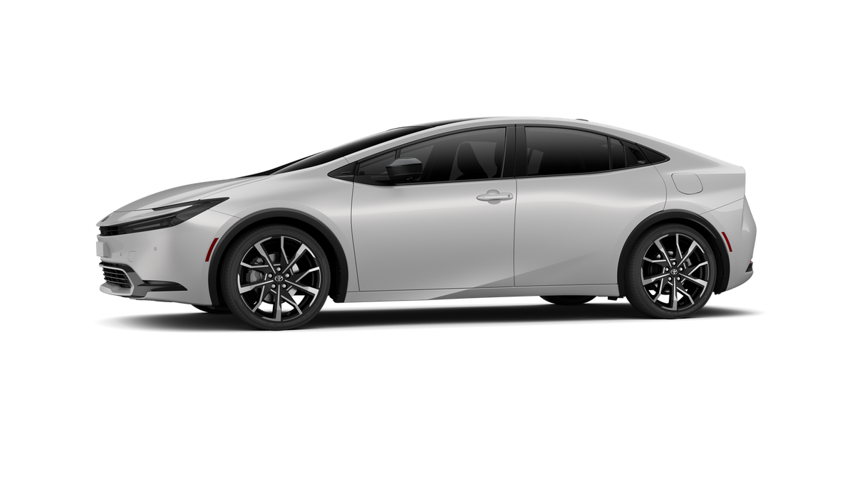 2027 Toyota Prius Plug-in Hybrid XSE Premium