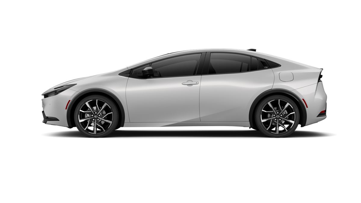 2027 Toyota Prius Plug-in Hybrid XSE Premium