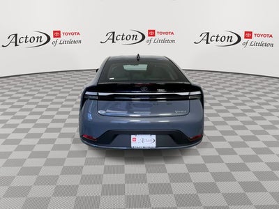 2026 Toyota Prius Plug-in Hybrid SE