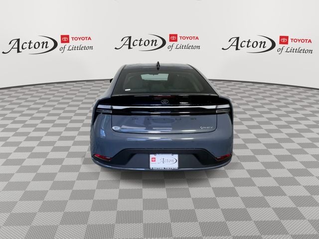 2026 Toyota Prius Plug-in Hybrid SE