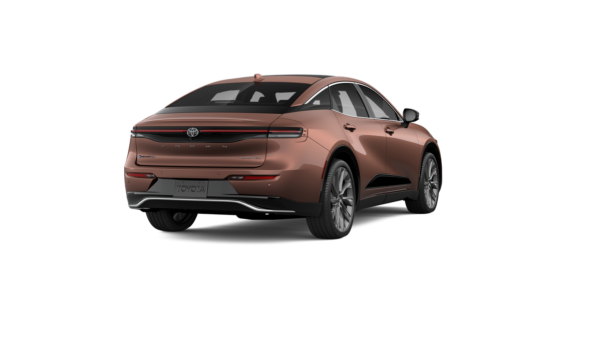 2027 Toyota Toyota Crown Limited