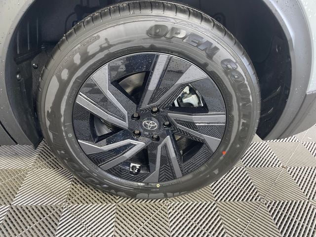 2026 Toyota C-HR SE