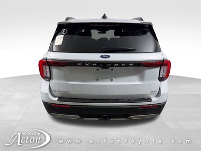 2025 Ford Explorer Active