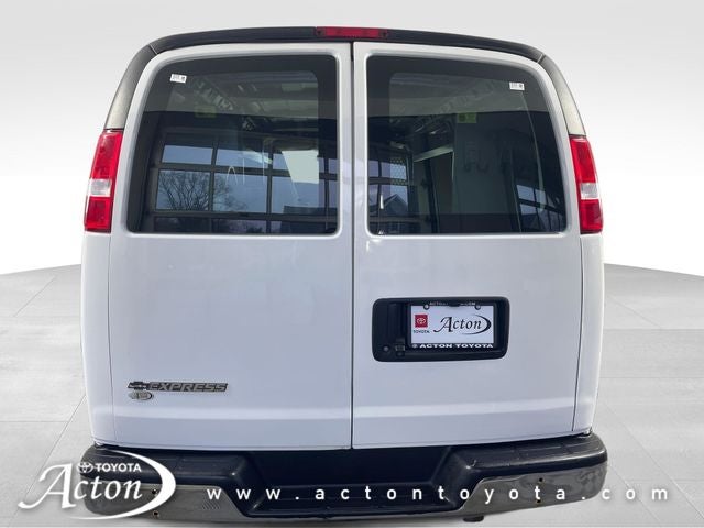 2018 Chevrolet Express Work Van Cargo