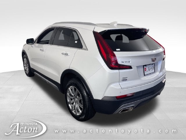 2023 Cadillac XT4 Premium Luxury