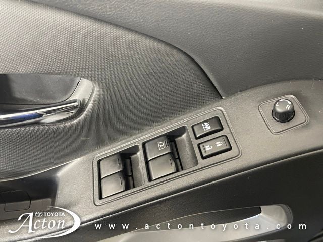 2024 Nissan Frontier SL