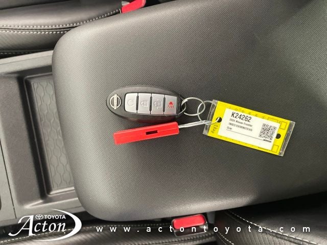 2024 Nissan Frontier SL