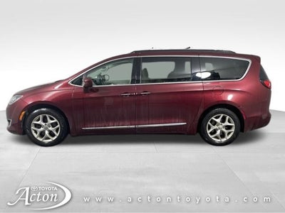 2017 Chrysler Pacifica Touring L