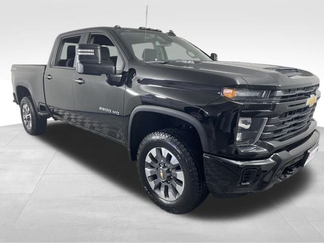2024 Chevrolet Silverado HD Custom