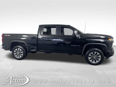2024 Chevrolet Silverado HD Custom