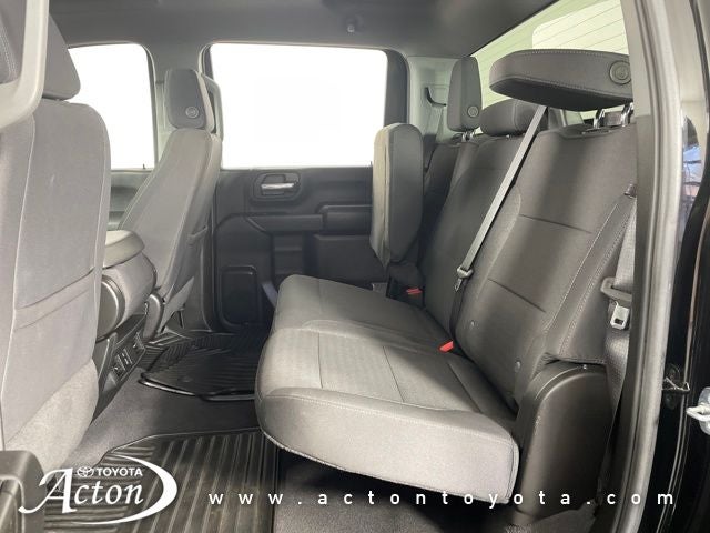 2024 Chevrolet Silverado HD Custom